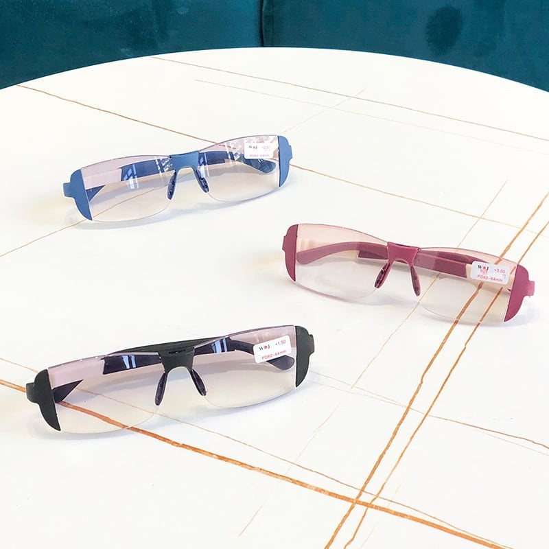 DUAL LIGHT ANTI-BLU-RAY ANTI-SHATTER READING GLASSES Black +1.00 / 40-45 YEAR OF AGE
